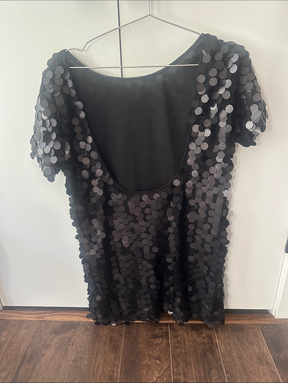Motel Rocks Sequin low back dress - Picture 2 of 3